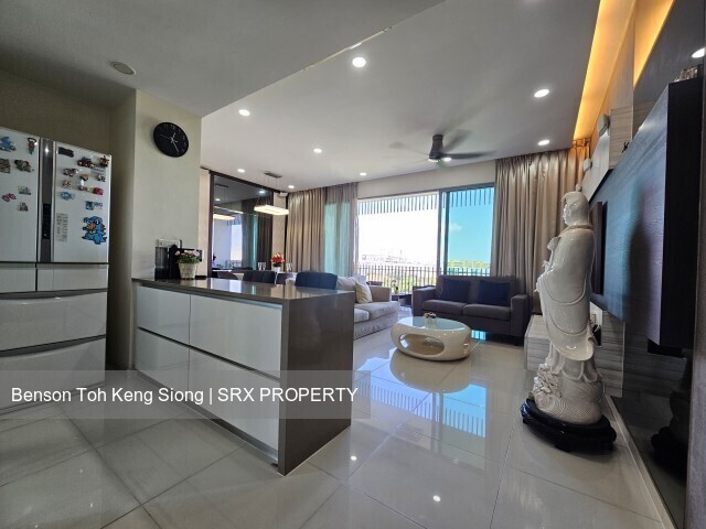 West Coast Drive (D5), Condominium #516885061